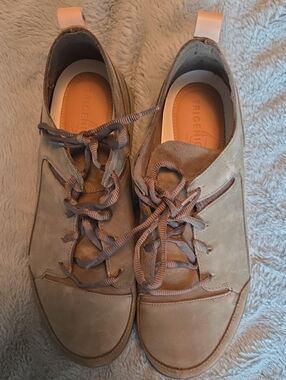 Men's Clarks Casual Tan Suede Trigenic Sneakers
